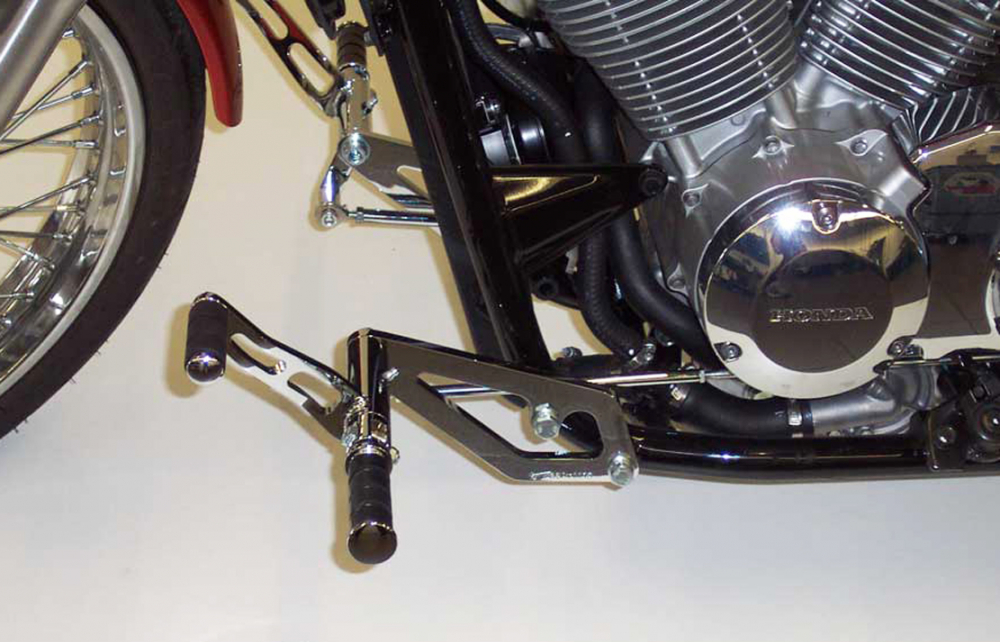 MB vorverl. Fußrasten / Ness Style Look gefräst / long 21 cm / chrom / HONDA VT 750 C 4,5,6 Spirit - ABS ! / RC50 / RC53 / ABE