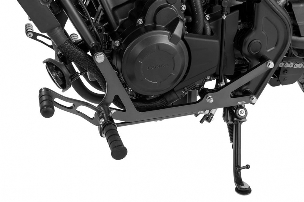 MB vorverl. Fußrasten / Ness Style gefräst / 23 cm / schwarz matt / Honda CMX 500 Rebel PC 56 / ABE