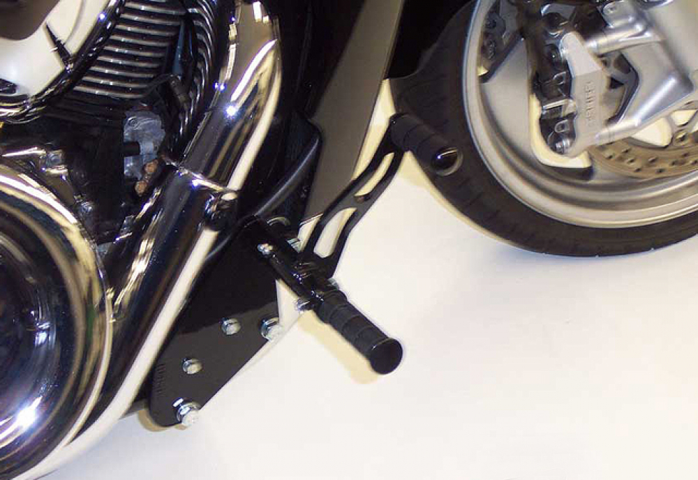 Sofort ! 1 x Super - SALE: MB vorverl. Fußrasten - 12 cm / Ness Style gefräst / schwarz-glanz / YAMAHA XVS 650 Cus + Clas / ABE