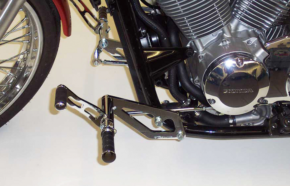 MB vorverl. Fußrasten / Ness Style Look gefräst - mit ABS / long 21 cm / chrom / HONDA VT 750 C 4,5,6 Spirit RC50 / RC53 / ABE