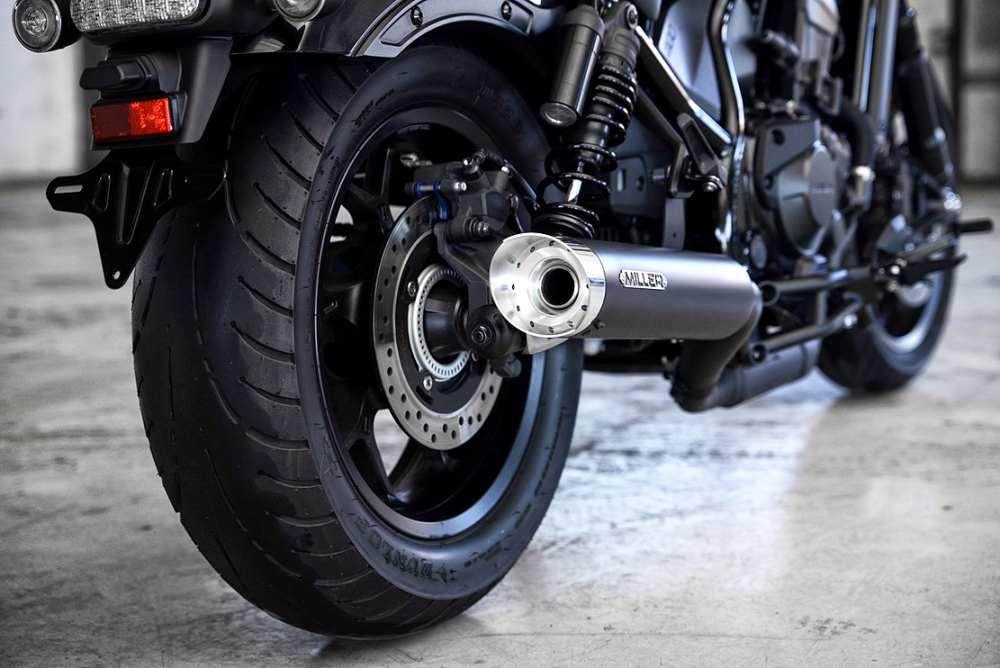 Sofort + Sale: MILLER - 2-1 - BREAKER - black + silber / Honda CMX 1100 Rebel / SlipOn / EURO5 / EG-BE