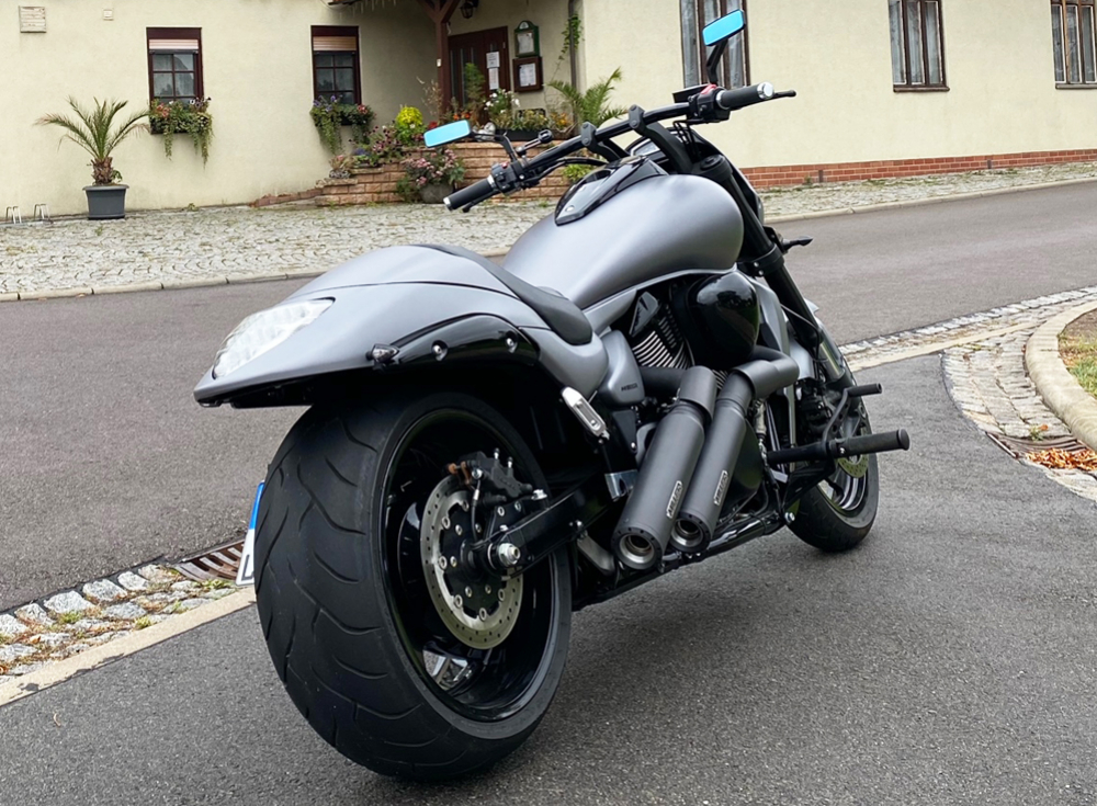 Black Black - Sale: MILLER "El Grande" Komplettanlg. / mit KAT / black - black / Suzuki M 1800 R + R2 + RT / EG-BE