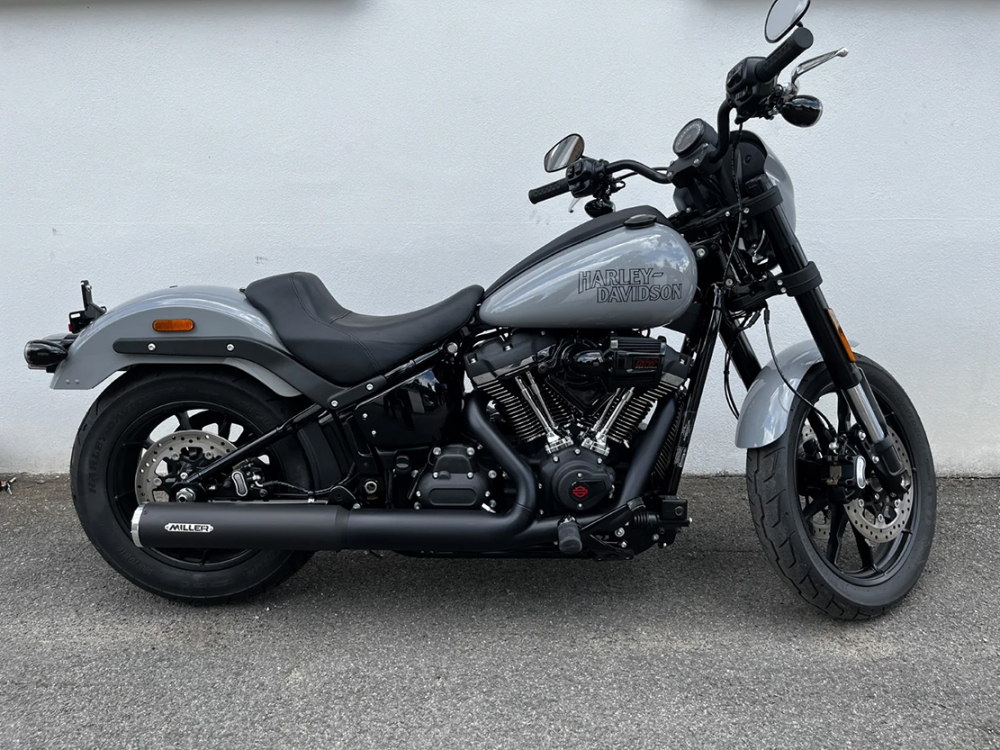 MILLER - Liberty black + Standard silber - SlipOn - Euro 5+ / HD Softail - Street Bob / 117 CUI / EG-BE
