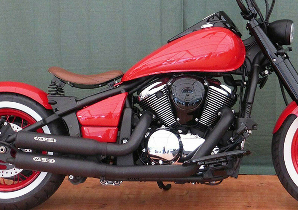 Black SALE: MILLER 2-2 - Mustang - Komplett - Anlage - schwarz-matt / Kawasaki VN 900 / KAT / EG-BE