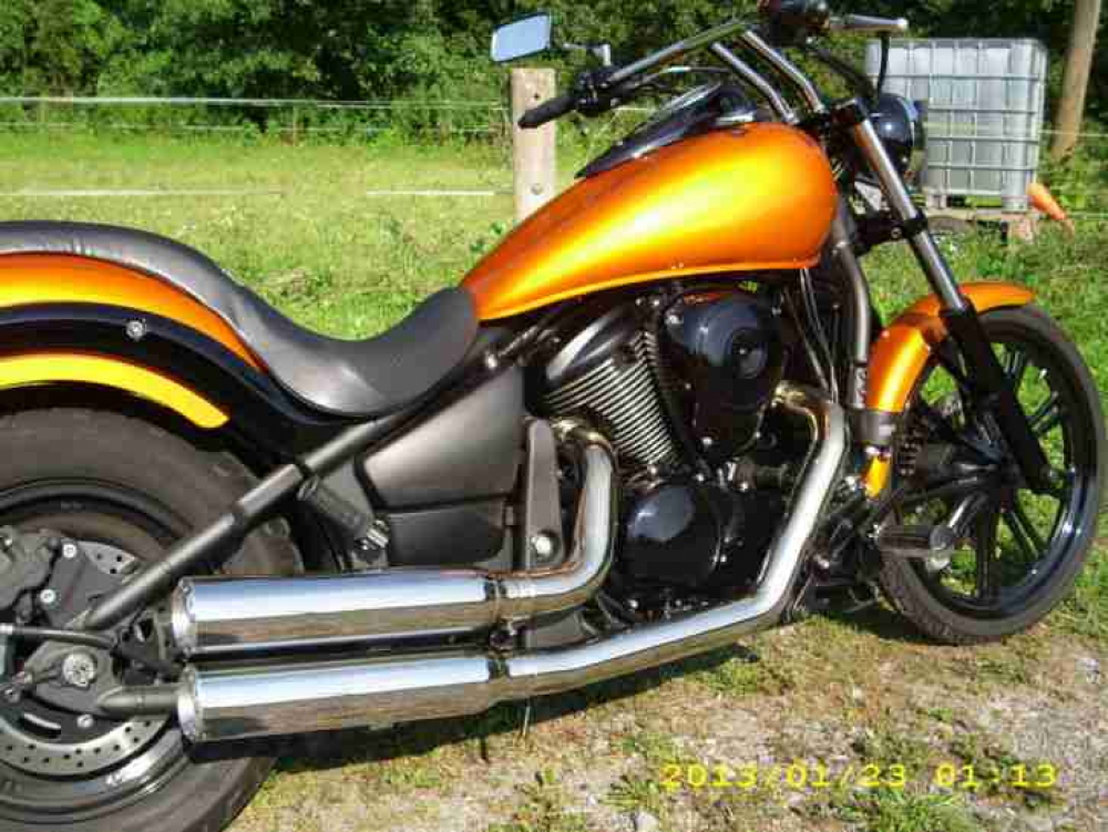 Sale: MILLER 2-2 - Kawasaki VN 900 / Komplett - Anlage MUSTANG / silber poliert / KAT / EG-BE