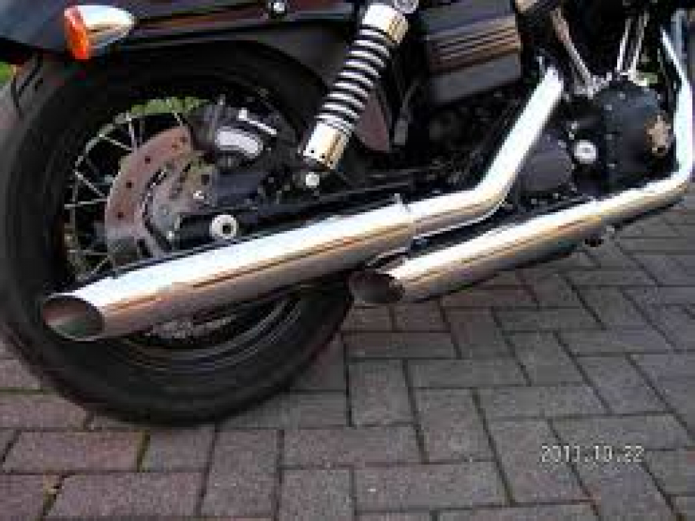 PENZL - Neo Classic Auspuffset verstellb. / fein gebürstet / Harley Dyna - StreetBob / 04-05 / EG-BE
