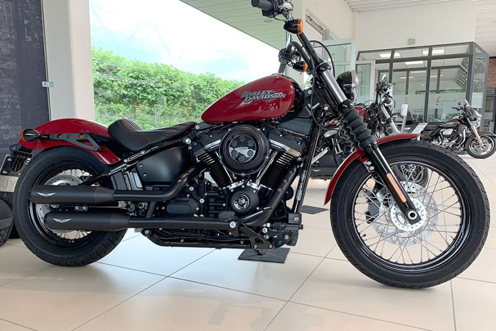 PENZL - V2-Speed Auspuffset elek. verstellb. / black cera. / HD Softail Street Bob 107 / ab 2018 /ABE