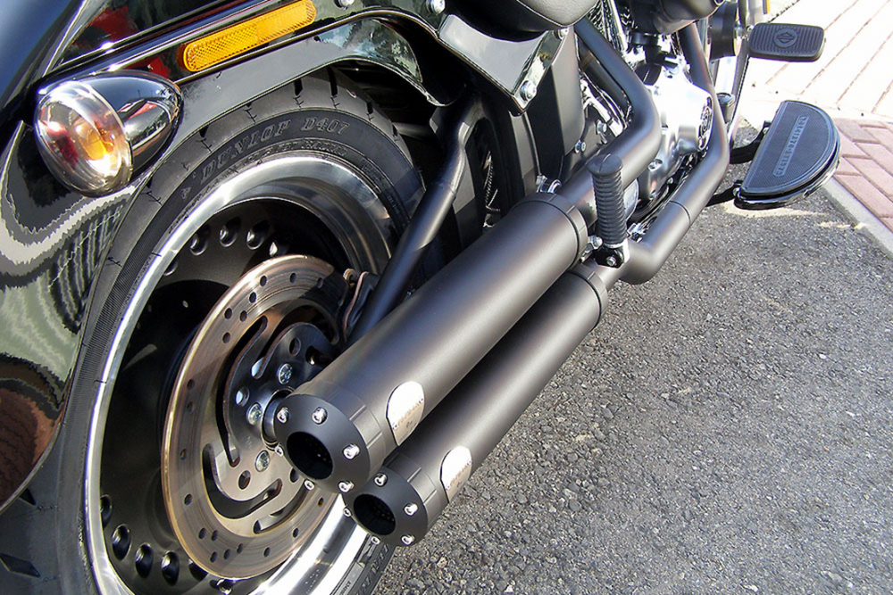 PENZL Retro Line Auspuffset + Krümmer - gleichlang / verstellbar / schwarz-matt / Harley Softail + Breakout  / 06 - 16 / ABE