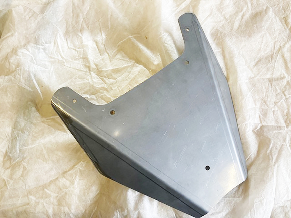 Nur bei uns: BR - Schwingsattel - 3D - Rahmenplatte / Stahl roh / Yamaha XVS 1100 / alle Heckfender
