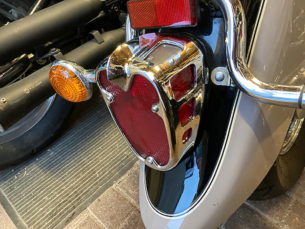3D - Rücklichtverkleidung - Tech Glide "wunderschön"  / Yamaha XVS 650 / 1100 Classic / XVZ 1300 Royal Star / XV 1600 Wildstar - chrom