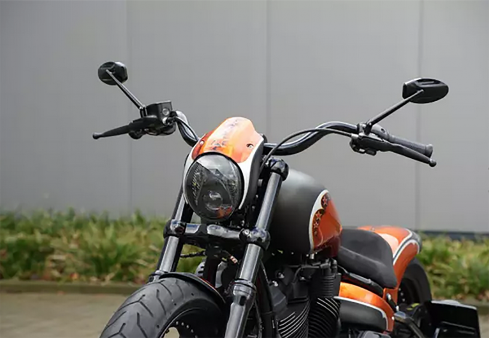 Nur bei uns: Headlamp Cap Upgrade-Kit - LED / schwarz matt / Street Bob FXBB/S & Standard FXST ab '18 / ab 2018