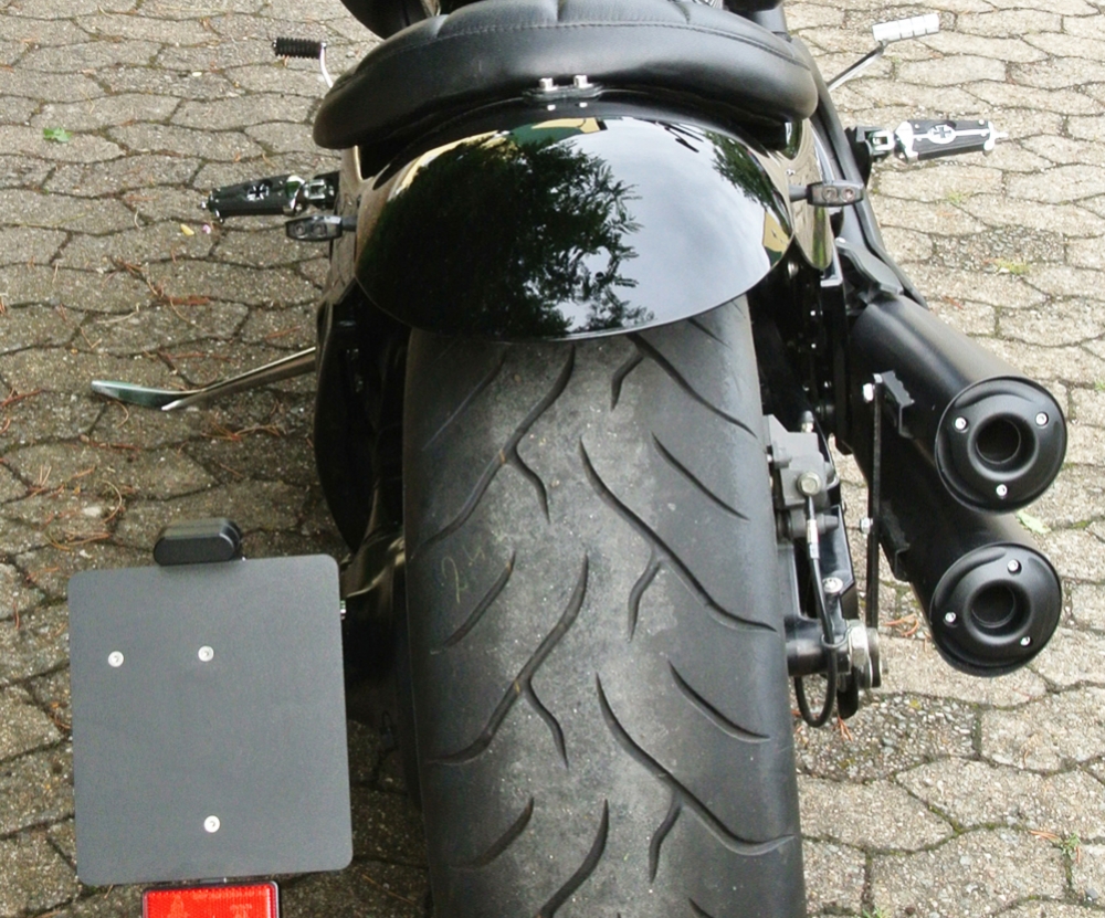 Black Sale: seitl. BR - Kennzeichenh. - SKULL - schwarz / Suzuki VL 1500 C / VZR 1800 / M 1800 / Kompl. Set / TÜV