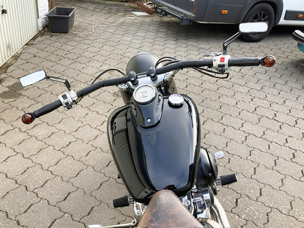 Yamaha XVS 650 Dragstar Classic - Black Bobber - Schwingsattel-Umbau / 20.000 km / Tüv neu