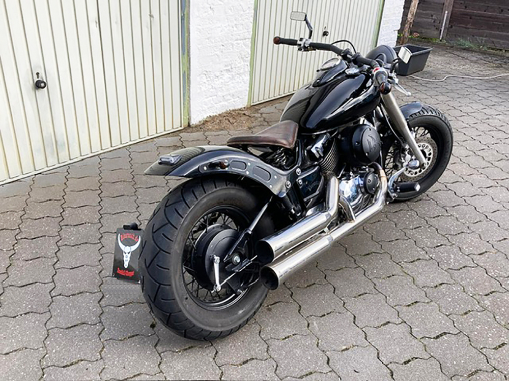 Yamaha XVS 650 Dragstar Classic - Black Bobber - Schwingsattel-Umbau / 20.000 km / Tüv neu