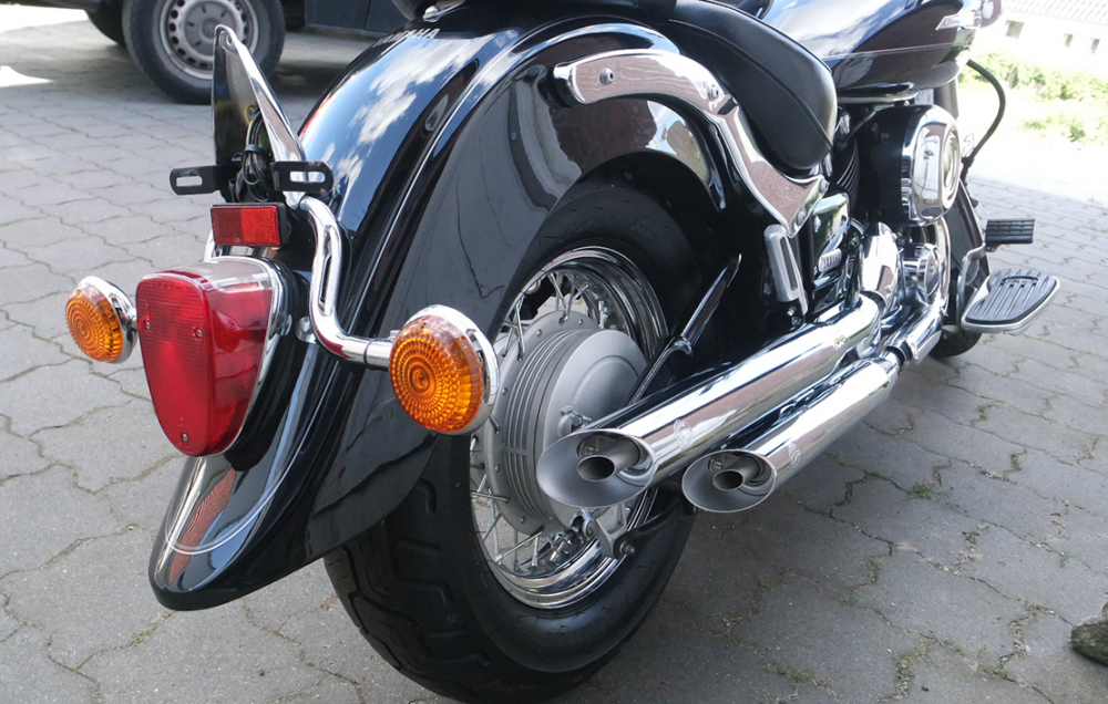 Falcon Cromo Line / Slip-On / Yamaha XVS 1100 + Classic / bis 2003 / EG-BE