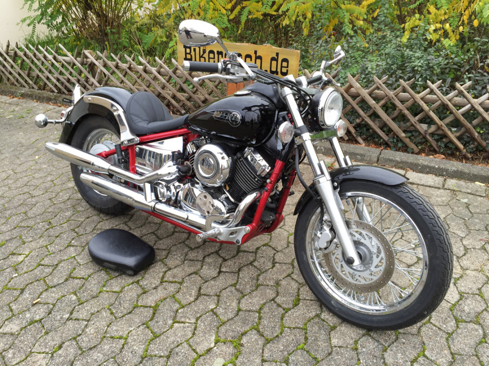 Original-Heckfender / schwarz matt /  gebr. / YAMAHA XVS 650 Classic / Stahlblech