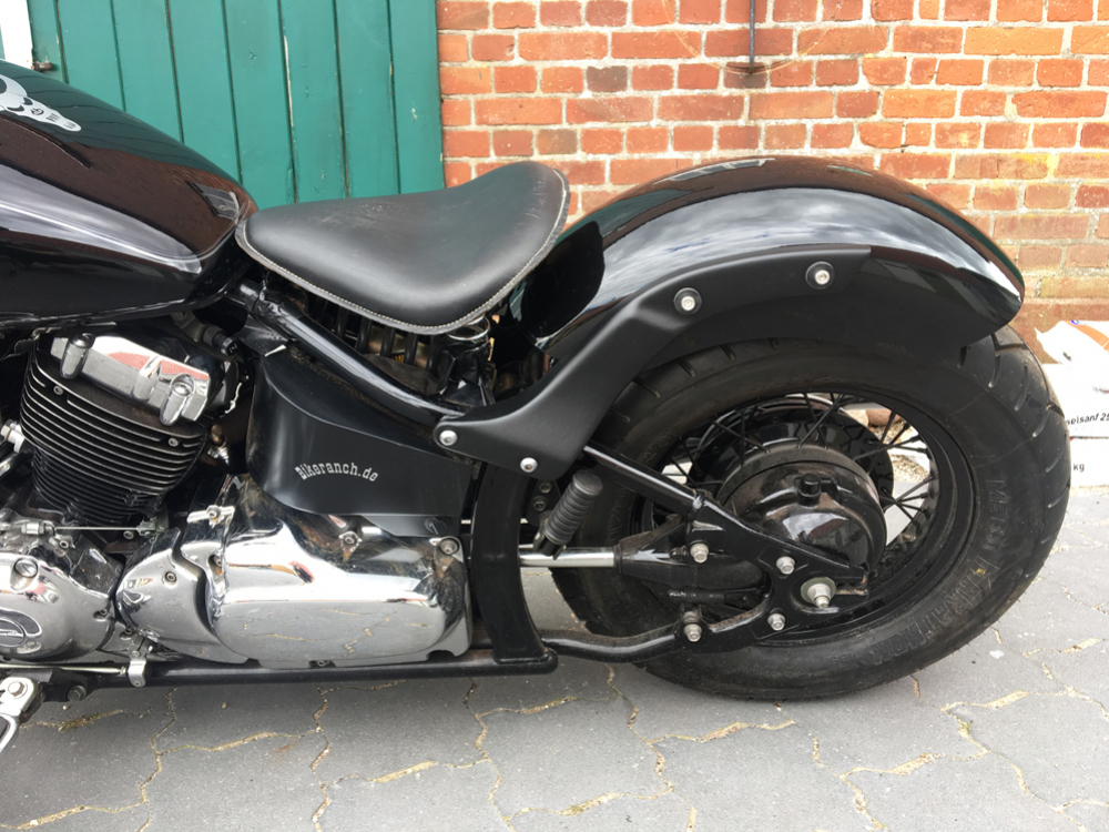 Nur bei uns: BR Heckfender - Schutzblech-Set - schwarz-matt / inkl. YAM - Fenderstruts - round / schwarz f. Struktur / YAMAHA XVS 650