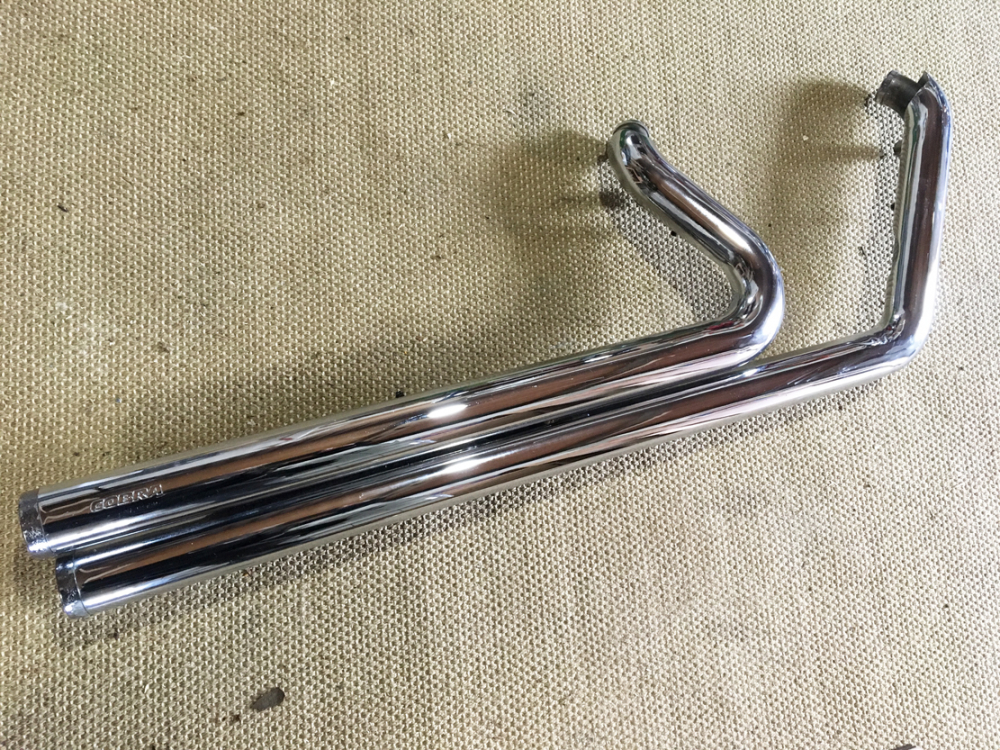 Komplett-Auspuffanlage / Cobra / chrom / HD Softail-Modelle / ohne Tüv