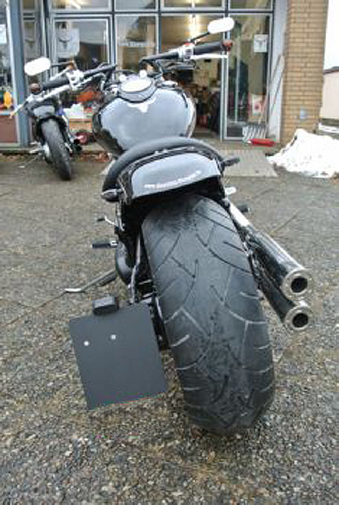 seitl. BR-Kennzeichenh. Kompl.-Set - BULL / 5 mm Stahl / black / YAMAHA XVS 650 / 1100 + Clas / ohne Tüv