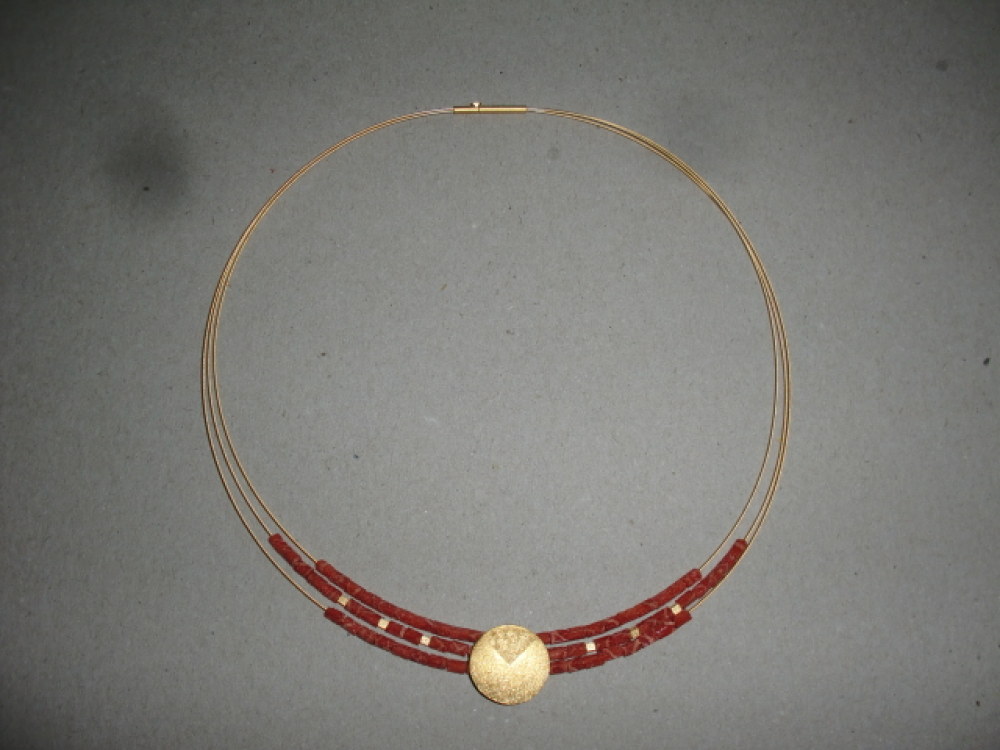 Collier Kette Wurzelkoralle / Goldschmiede Manufaktur Bernd Wolf