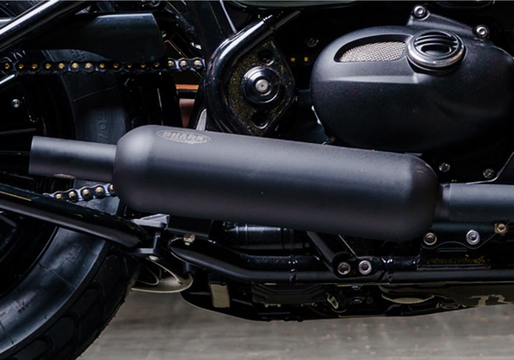 NEU: SHARK RETRO Classic / black / TRIUMPH Bonneville Bobber / ab 2017 / EG-BE