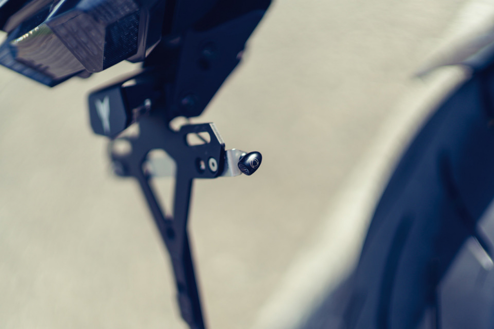 KE Blinker-Montageblech / für Blinker Atto-Dark + Universal-Blinker / 5 mm Gewinde / 227mm