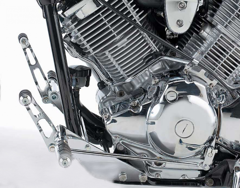 SALE: MB vorverl. Fußrasten / Ness Style gefräst / 19 cm / schwarz glanz / YAMAHA XVS 1100 Cus + Clas / Tüv