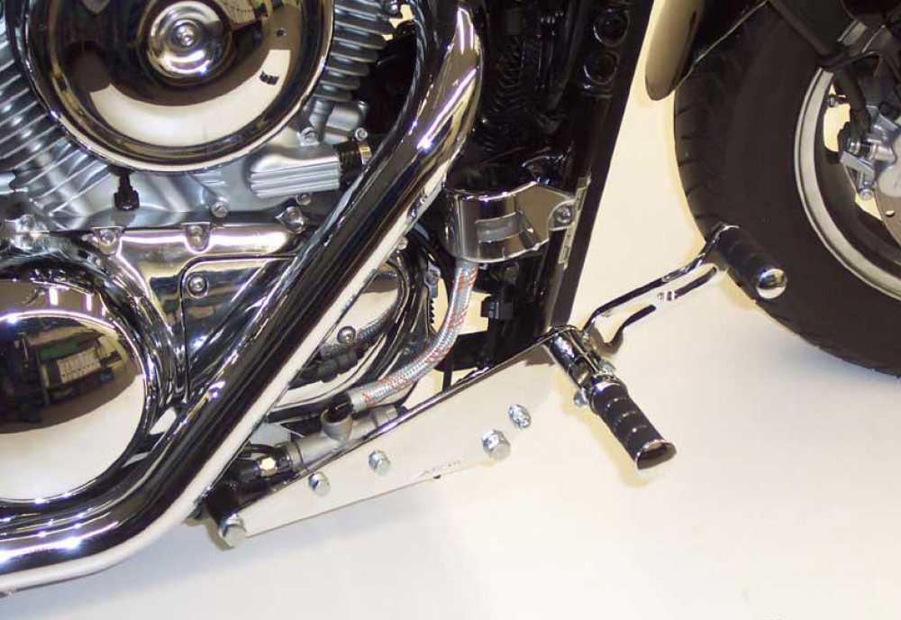 MB vorverl. Fußrasten / 22 cm / Ness Style glatt / chrom / SUZUKI C 1500 T - C1 / M 1500 R - WVCU - Intruder / Tüv