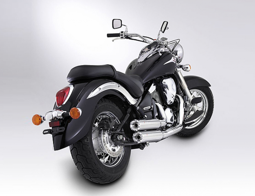 MILLER - Mustang - 2-2 Komplett-Anlage silber / Kawasaki VN 900 / mit KAT / EG-BE