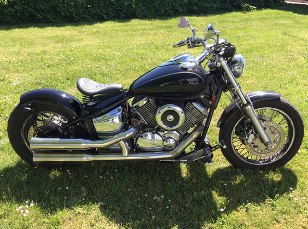 Bobber - Schwingsattel + Platten-Set / mit Federn / black / YAMAHA XVS 1100 - Bobber-Heckfender