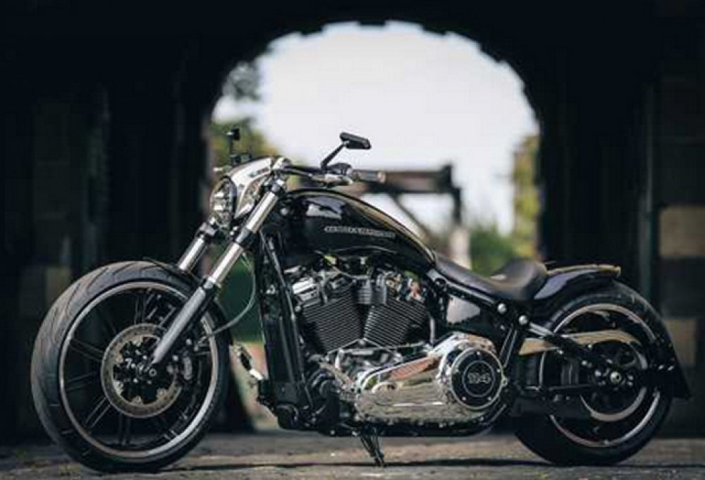 TB - Headlamp Cap - chrom / Harley Davidson Breakout / FXBR/S ab 2018 / Tüv