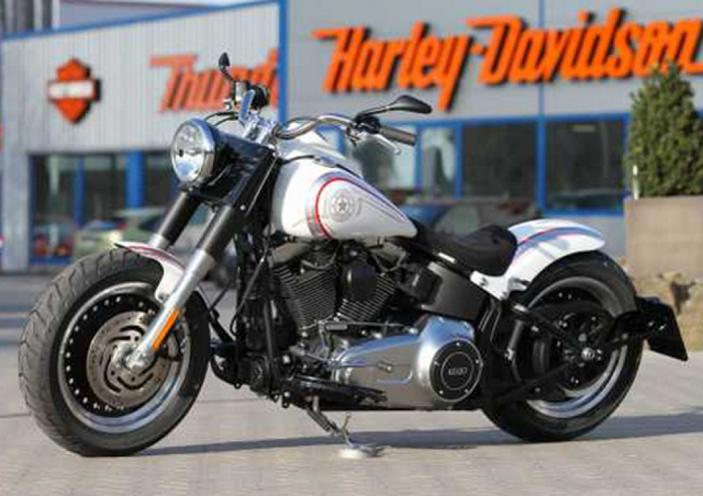 seitl. BR - Kennzeichenh. Kompl.-Set - Medium Pro - stabil / schwarz / HD Softail / 00 - 07 / TÜV