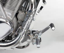 MB vorverl. Fußrasten / 10 cm / Ness Style gefräst / chrom / SUZUKI VL 1500 Intruder / ABE