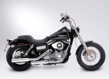 MILLER - NEBRASKA II - 2-2 / silber / Harley STREET BOB  - FS2 - FD2 / 103 cui / EURO 4 / SlipOn / EG-BE