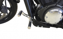 MB vorverl. Fußrasten / Ness Style gefräst / 17 cm / blackmatt + chrom / YAMAHA XVS 1300 Custom / ABE