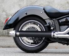 PENZL - SlipOn - verstellbar. / YAMAHA XV 1900 Midnightstar / Retro black / 650 mm / lang mit Koffer / EG-BE